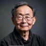 健康管理专家王明华主任医师头像，从事预防医学与生活方式干预研究多年